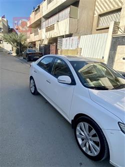 كيا سيراتو
